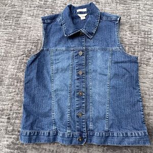 Christopher & Banks Women’s Size S Vest Blue with Pink Stripes Button Closure